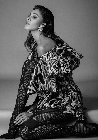 Belen Rodriguez indossa i collant Emilio Cavallini